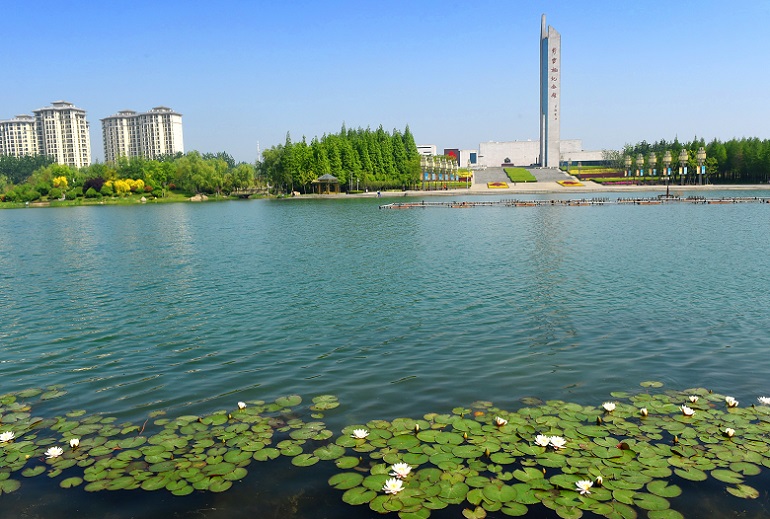 九月湖